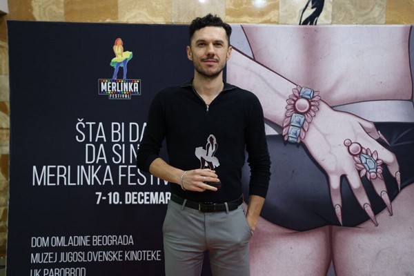 1702283990 Goran Stolevski sa nagradom foto Damir Dervisagic 1024x683